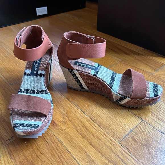 Pedro Garcia wedge platform sandals - Picture 8 of 8